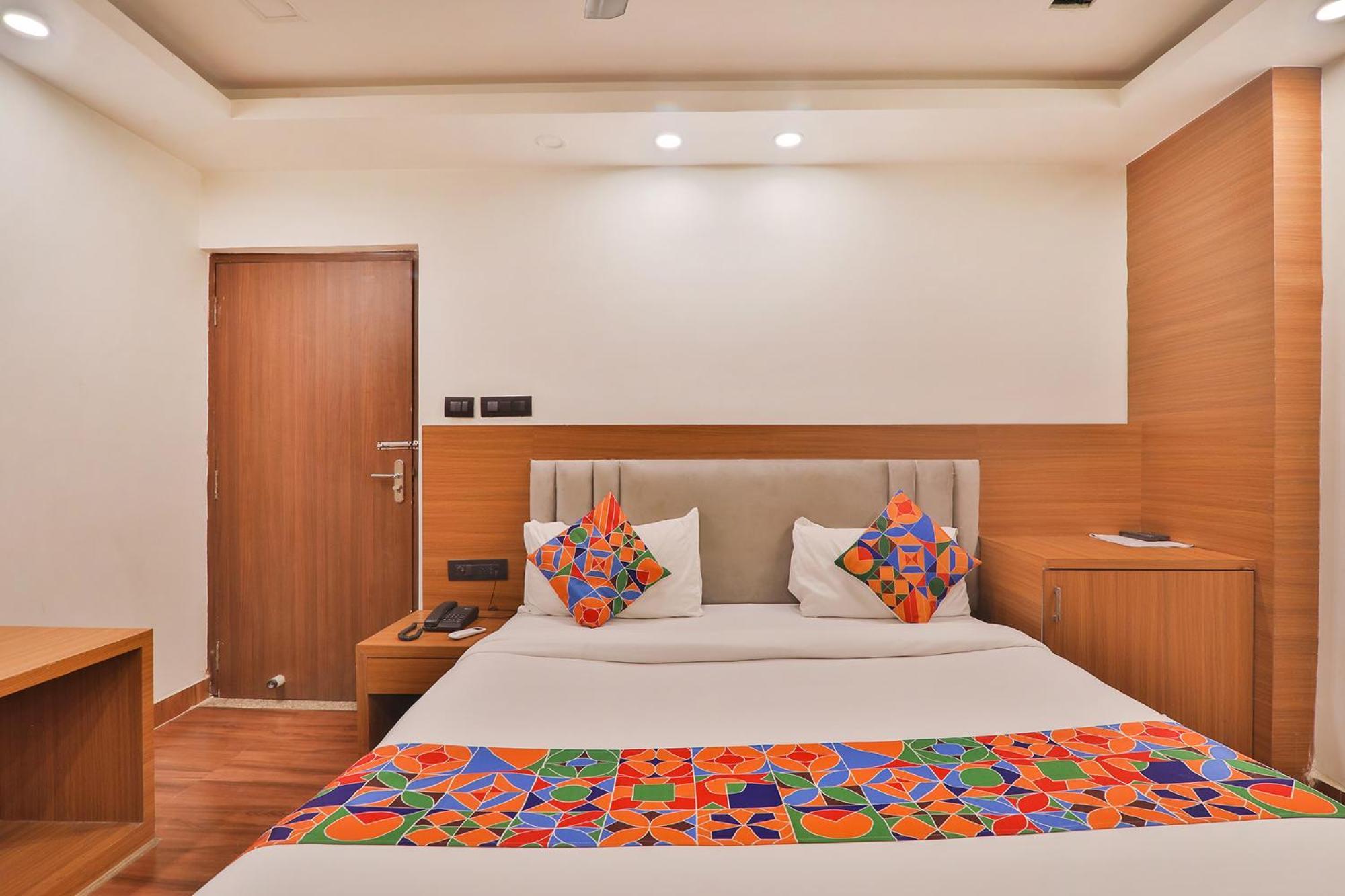 Fabhotel Shaurya Inn Lucknow Ngoại thất bức ảnh